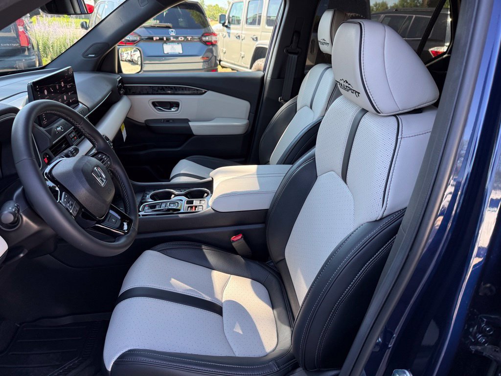 Certified 2026 Honda Passport TrailSport Elite image 15