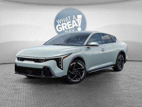 New 2025 Kia K4 EX w/ GT-Line Sunroof Package FWD image 1
