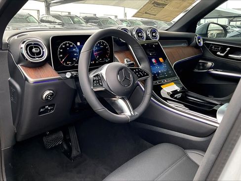 New 2026 Mercedes-Benz GLC 300 GLC 300 image 10