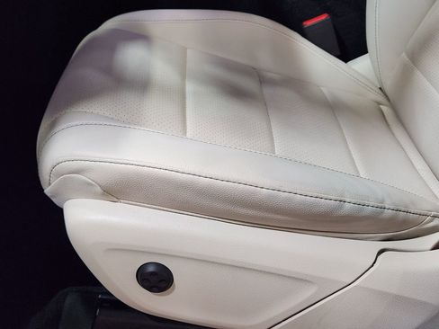 Used 2022 Mercedes-Benz GLE 350 4MATIC image 44