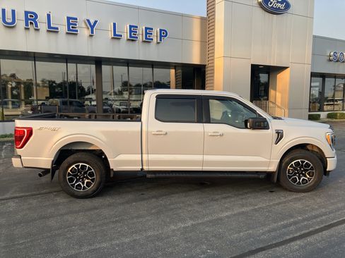 Used 2022 Ford F150 XLT w/ Equipment Group 302A High AWD/4WD image 8