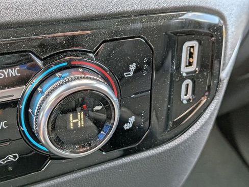 New 2026 GMC Sierra 1500 SLE w/ X31 Off-Road Package image 23