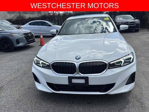 Used 2025 BMW 330i xDrive Sedan AWD/4WD image 2