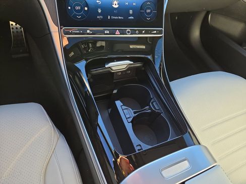 New 2026 Mercedes-Benz C 300 Sedan image 22