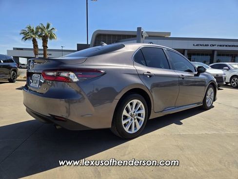 Used 2023 Toyota Camry LE image 6