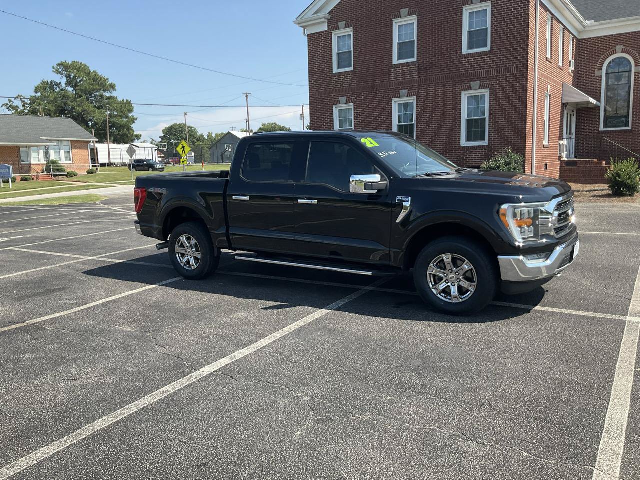 Used 2021 Ford F150 XLT w/ Equipment Group 302A High AWD/4WD image 3
