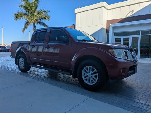 Used 2018 Nissan Frontier SV w/ Value Truck Package image 2