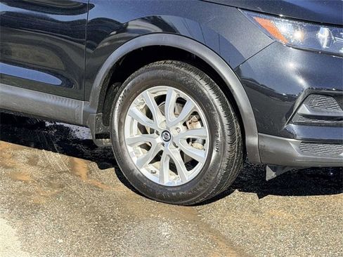 Used 2021 Nissan Rogue Sport S image 7