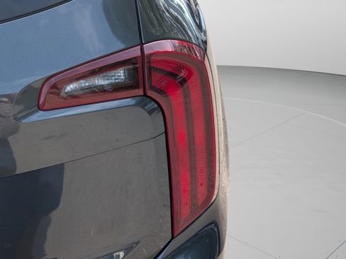 Certified 2024 Kia Telluride LX image 23