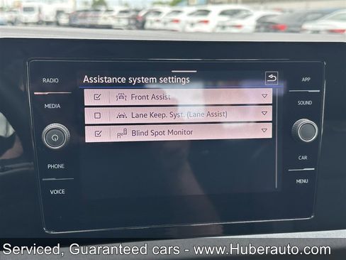 Used 2026 Volkswagen Jetta SE FWD image 13