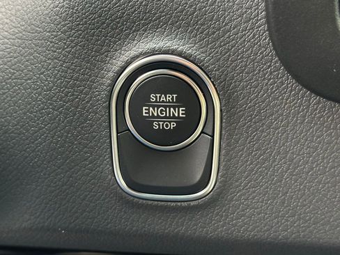 Used 2024 Mercedes-Benz Sprinter 4500 image 24