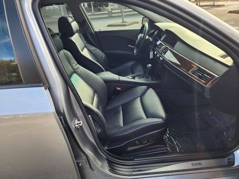 Used 2007 BMW 550i 550i 4dr Sedan image 24