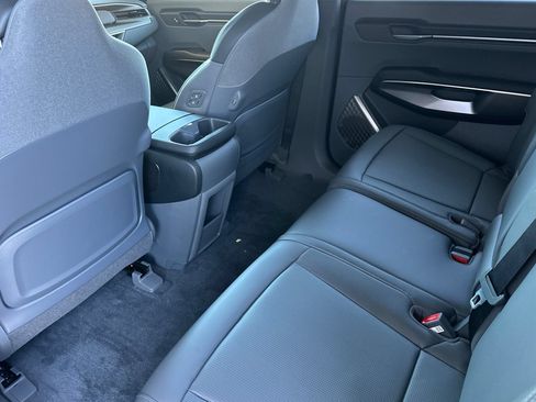 New 2026 Kia EV9 Light RWD image 12