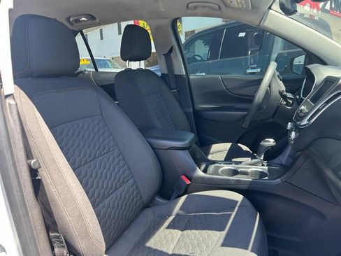Used 2021 Chevrolet Equinox LT FWD image 20