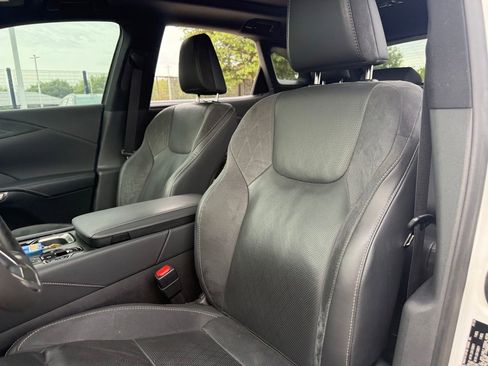 Used 2024 Lexus RX 350 w/ Convenience Package AWD/4WD image 11