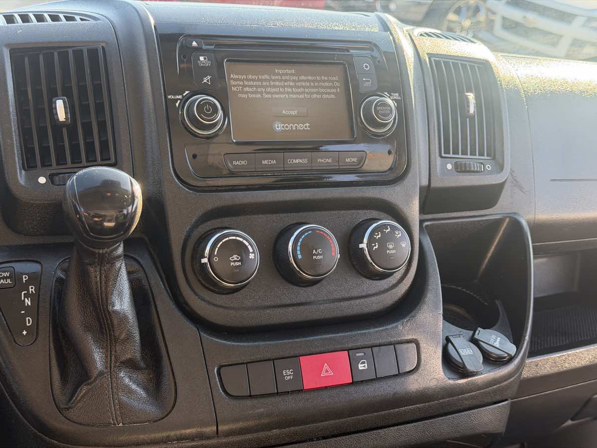 Used 2018 RAM ProMaster 2500 FWD image 20