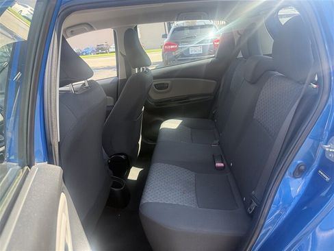 Used 2015 Toyota Yaris L FWD image 6