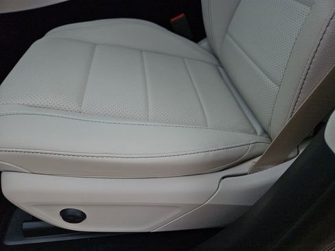 New 2026 Mercedes-Benz GLE 350 4MATIC image 22