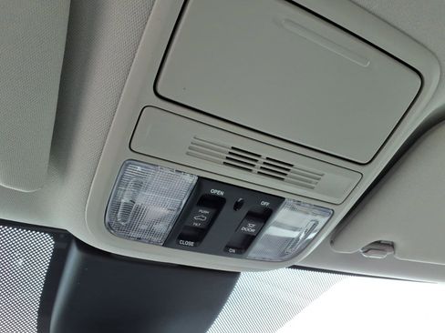 New 2026 Honda Odyssey Touring image 20