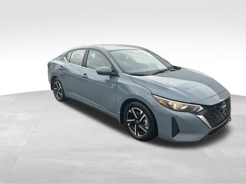 Certified 2025 Nissan Sentra SV w/ Lighting Package image 9