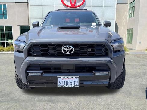 Used 2025 Toyota 4Runner TRD Sport Premium AWD/4WD image 4