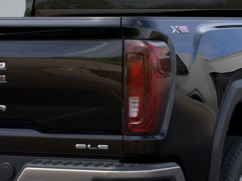 New 2026 GMC Sierra 2500 SLE AWD/4WD image 11