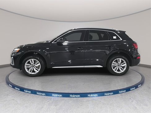 Used 2023 Audi Q5 2.0T Premium w/ Convenience Package image 9