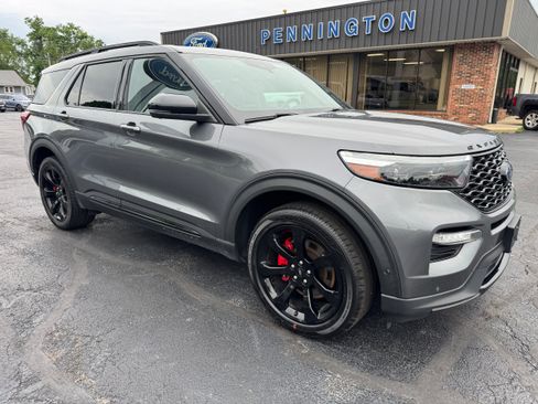 Used 2021 Ford Explorer ST w/ Equipment Group 401A AWD/4WD image 9