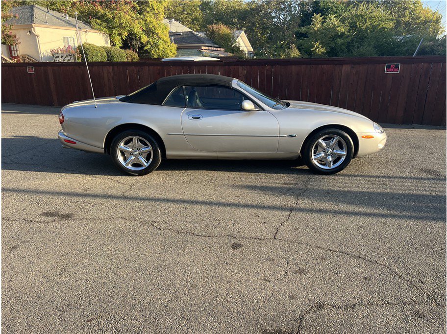 Used 1998 Jaguar XK8 Convertible RWD image 3