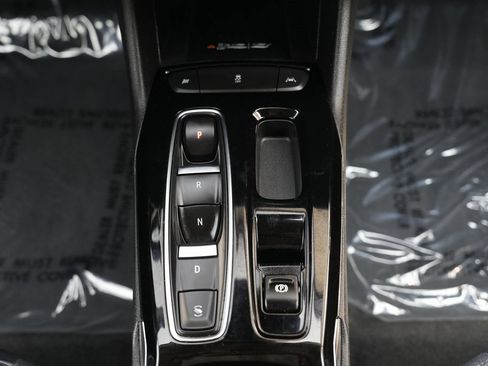 Used 2022 Chevrolet Bolt EUV Premier image 38