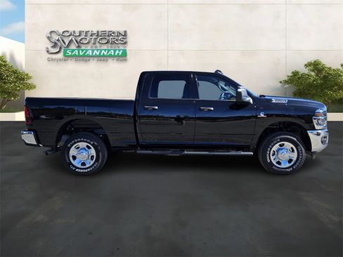 New 2026 RAM 2500 Tradesman AWD/4WD image 6