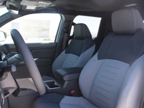 New 2025 Toyota Tacoma TRD Off-Road image 10