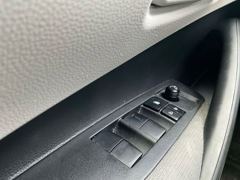 Used 2024 Toyota Corolla LE image 23