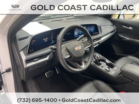 Certified 2024 Cadillac XT4 Sport w/ Cold Weather Package AWD/4WD image 19