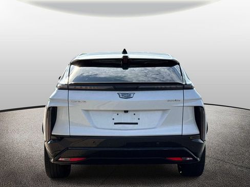 Certified 2024 Cadillac Lyriq Sport w/ LPO, Floor Liner Package AWD/4WD image 3