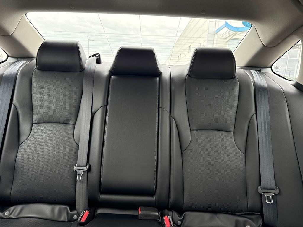 Certified 2023 Honda Accord Touring image 22