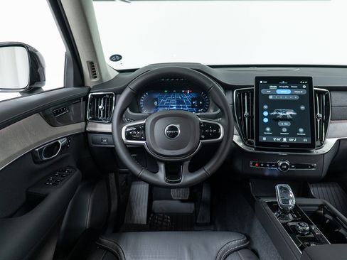 New 2026 Volvo XC90 B6 Ultra w/ Lounge Package image 17