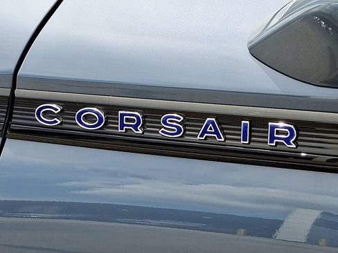 Certified 2025 Lincoln Corsair Grand Touring w/ Equipment Group 302A AWD/4WD image 30
