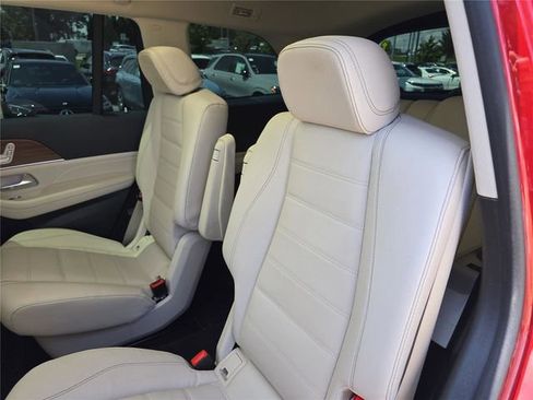 Certified 2024 Mercedes-Benz GLS 450 4MATIC image 15