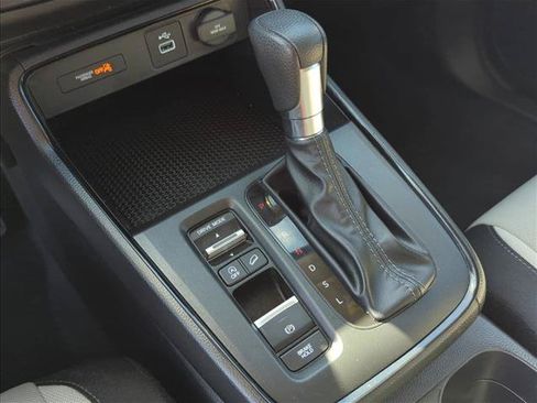 Used 2023 Honda CR-V LX image 22