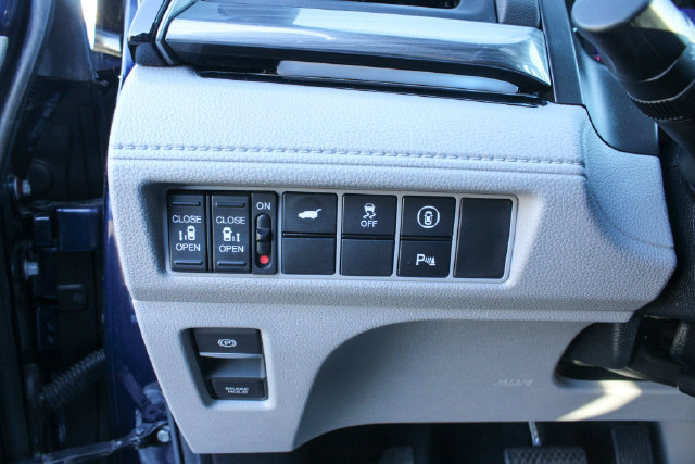 Used 2024 Honda Odyssey Elite image 16