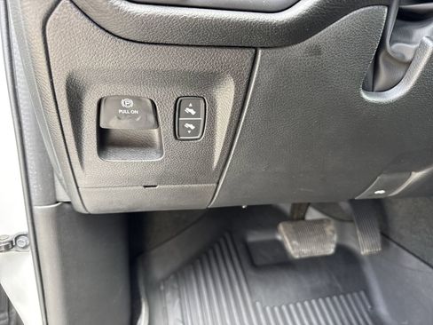 Used 2022 RAM 1500 Laramie image 16