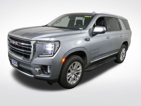 Used 2023 GMC Yukon SLT w/ SLT Premium Package AWD/4WD image 6