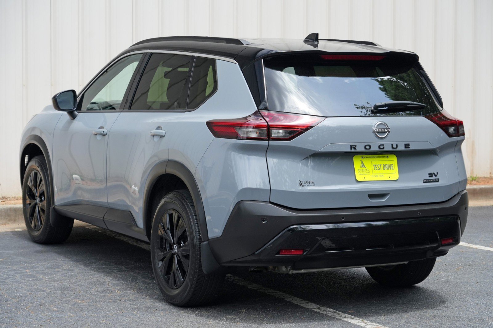 Used 2023 Nissan Rogue SV w/ SV Premium B Package FWD image 45