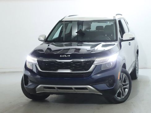 Used 2022 Kia Seltos S image 3