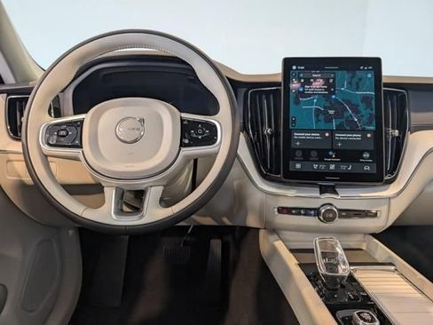 New 2026 Volvo XC60 B5 Ultra w/ Protection Package Premier AWD/4WD image 13