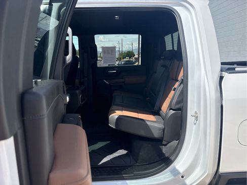 Used 2022 Chevrolet Silverado 3500 High Country w/ Safety Package II AWD/4WD image 12