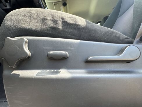 Used 2012 Chevrolet Suburban LS AWD/4WD image 12