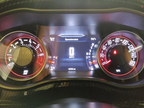 Used 2020 Dodge Challenger SXT w/ Plus Package RWD image 23