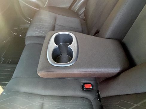 Used 2018 Mitsubishi Eclipse Cross SE image 39